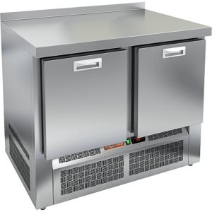 Стол холодильный среднетемпературный HiCold GNE 11/TN BOX